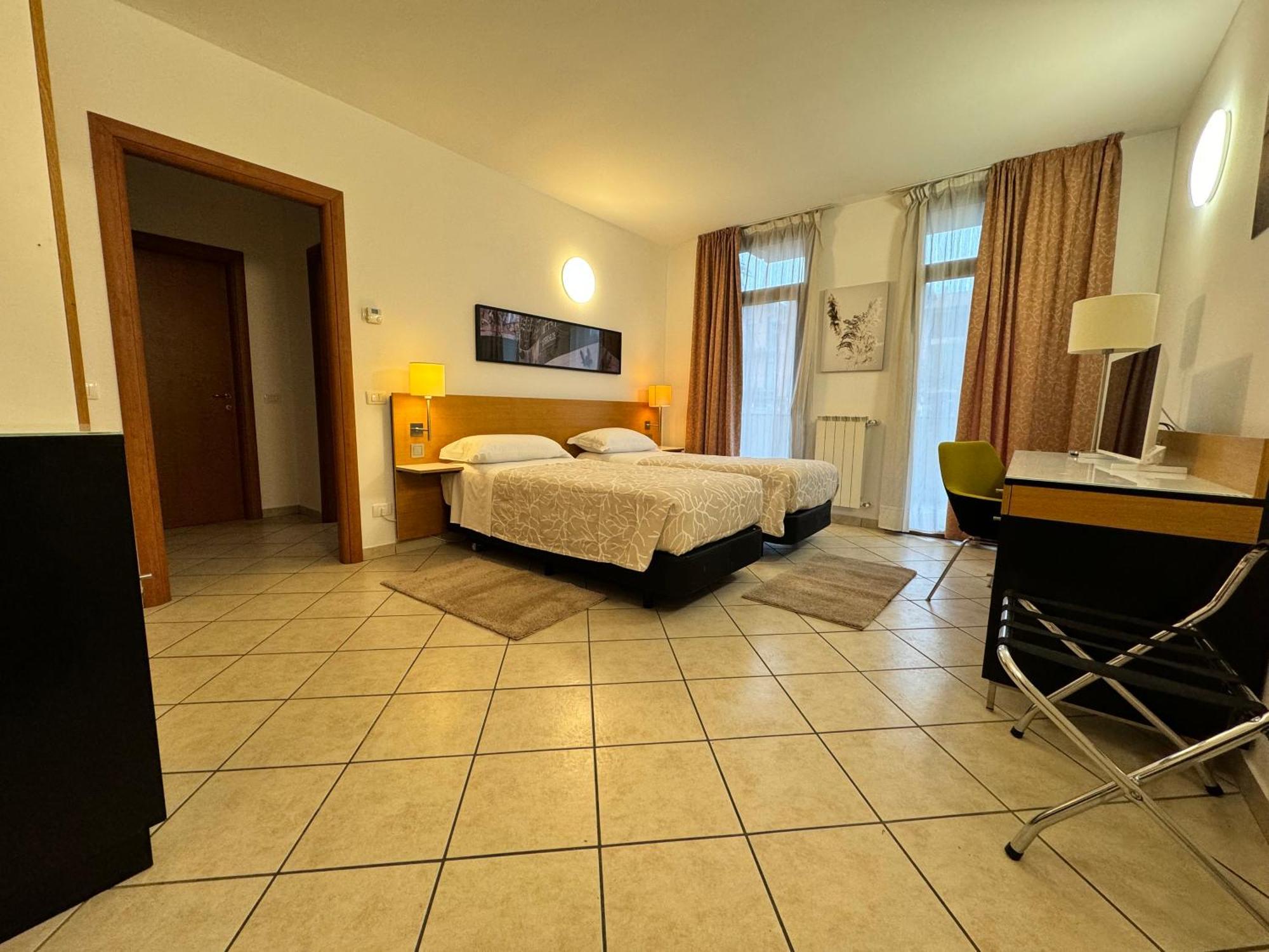 Residence Malpensa Somma Lombardo Ngoại thất bức ảnh